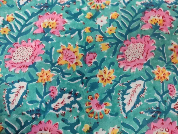 Floral_Mughal_Print_Cotton_Fabric:_Hand_Block_Design,_44_Inches_Wide