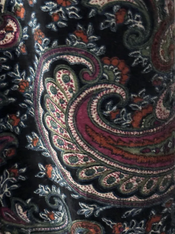 Vintage_Style_Black_Cotton_Velvet_Curtain:_Traditional_Paisley_Print_Drapes
