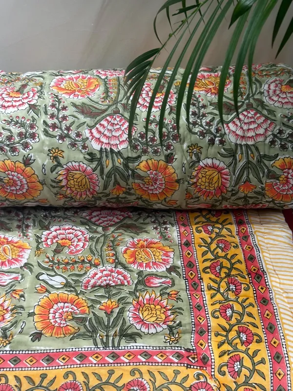 Hand_Block_Print_Cotton_Quilt:_Reversible_Indian_Artisan_Quilt