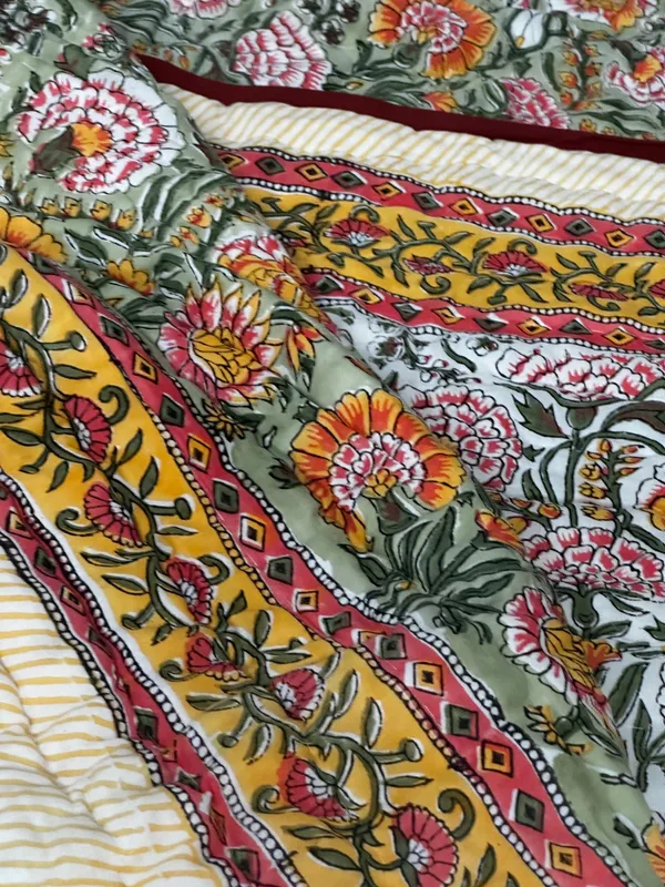 Hand_Block_Print_Cotton_Quilt:_Reversible_Indian_Artisan_Quilt