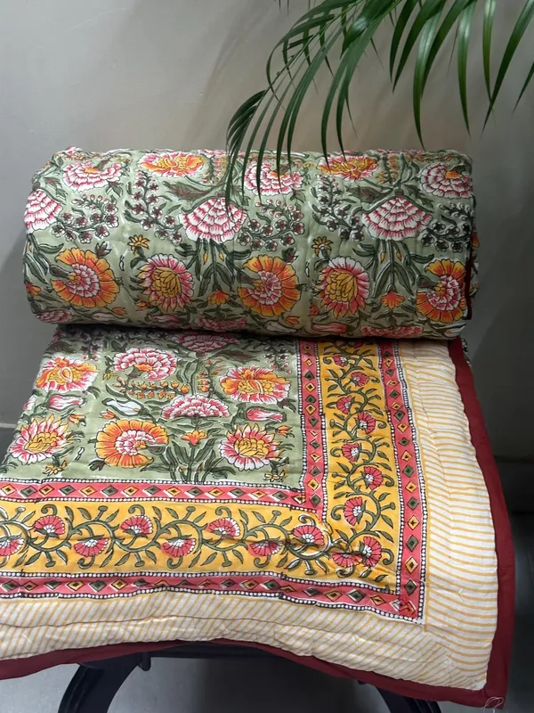Hand_Block_Print_Cotton_Quilt:_Reversible_Indian_Artisan_Quilt