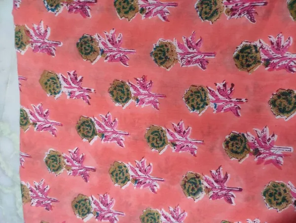 Peach_Pink_Floral_Cotton_Fabric:_Hand_Block_Mughal_Print