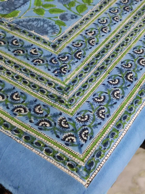 Indian_Floral_Print_Tablecloth:_Hand_Block_Cotton_Table_Cover_(60X90)