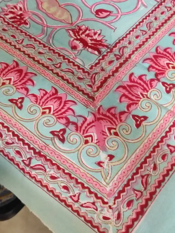 Indian_Block_Print_Tablecloth:_Floral_Cotton_Farmhouse_Table_Cover