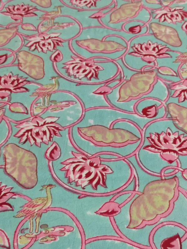 Indian_Block_Print_Tablecloth:_Floral_Cotton_Farmhouse_Table_Cover