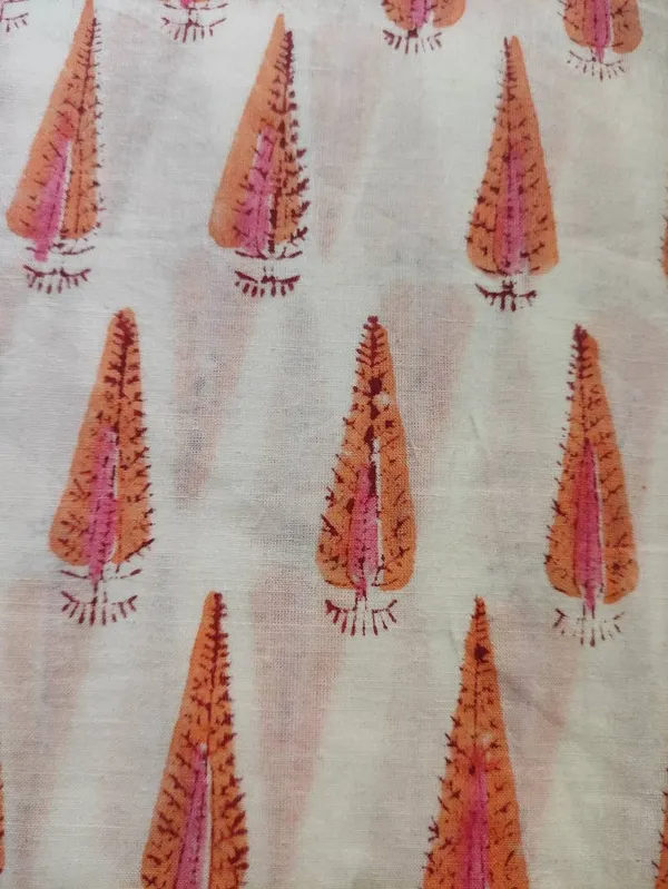 Hand_Block_Printed_Cotton_Fabric:_Mughal_Design,_Natural_Dye