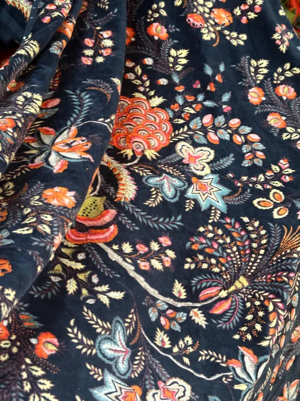 Floral_Print_Cotton_Velvet_Fabric:_Indian_Style_Upholstery,_Quilting