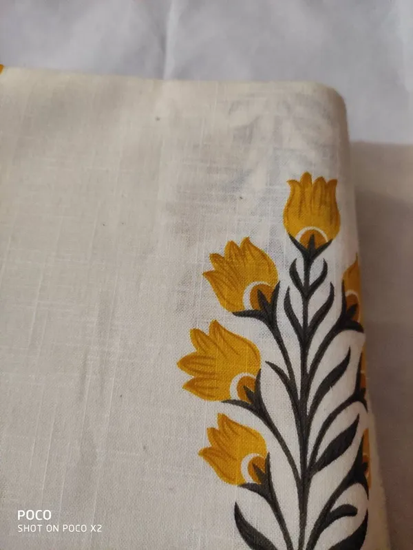 Floral_Print_Cotton_Linen_Fabric:_Screen_Print_Design