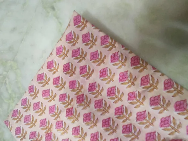 Hand_Block_Cotton_Print_Fabric:_Soft_Peach_&_Pink_Floral