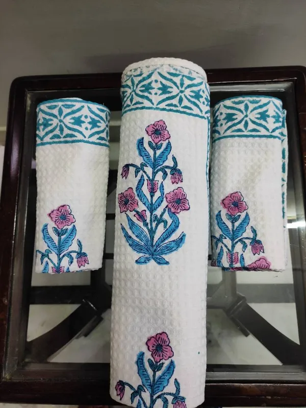 Hand_Block_Print_Organic_Cotton_Towel_Set:_Waffle_Weave,_Floral_Design