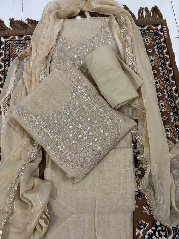 Unstitched_Beige_Maheshwari_Handloom_Suit_For_Women