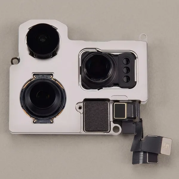 Back_Camera_Rear_Camera_For_Iphone_16_Pro