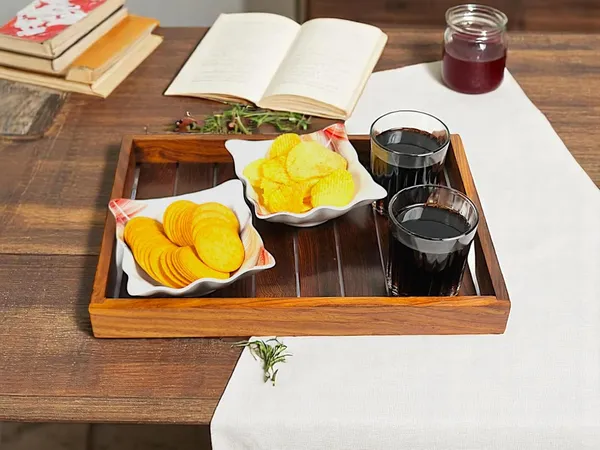 Wooden_Serving_Tray_Set