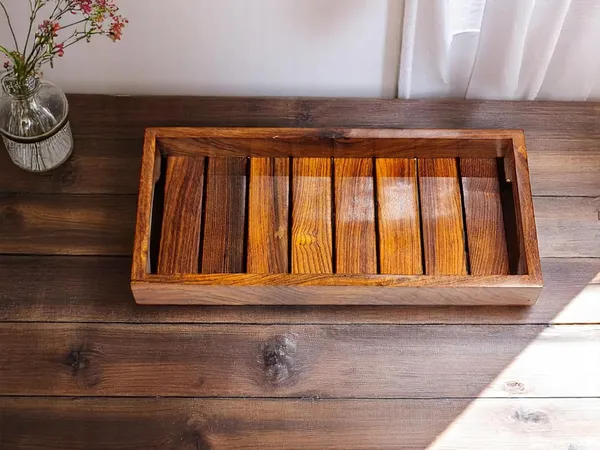 Wooden_Serving_Tray_With_Handles