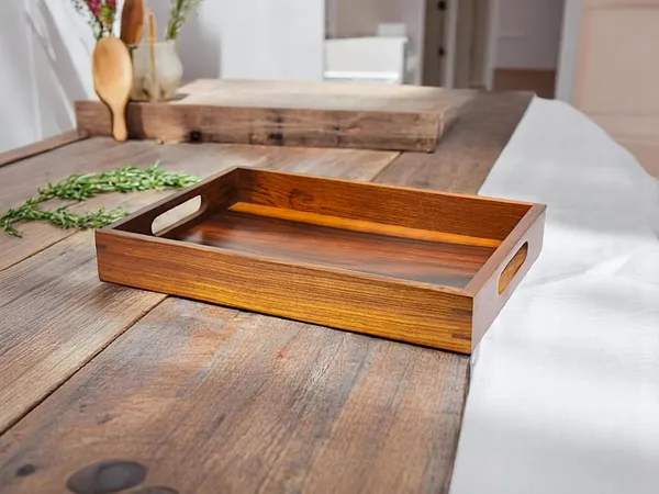 Wooden_Serving_Tray_With_Handles