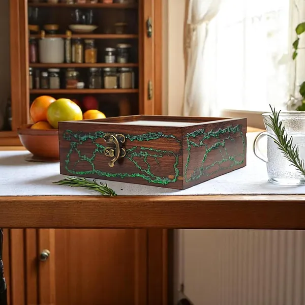 Wooden_Spice_Box_With_Compartments