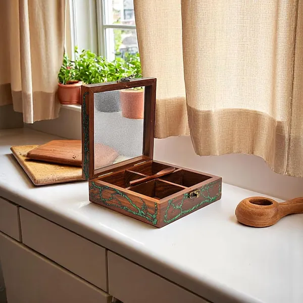 Wooden_Spice_Box_With_Compartments