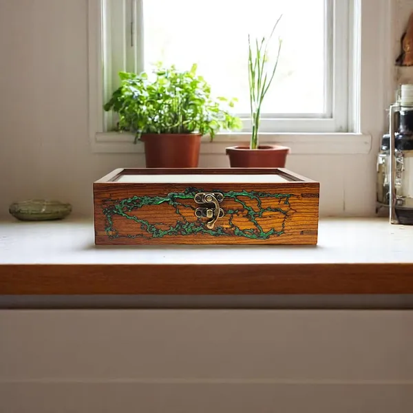 Wooden_Spice_Box_With_Mirror_Lid
