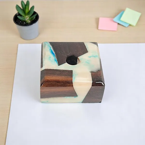 Wooden_Pen_Holder_With_Turquoise_Inlay