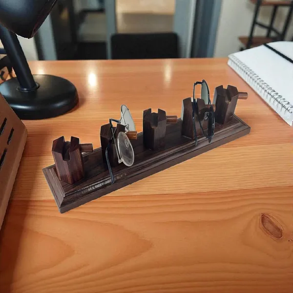 Wooden_Sunglasses_Display_Stand