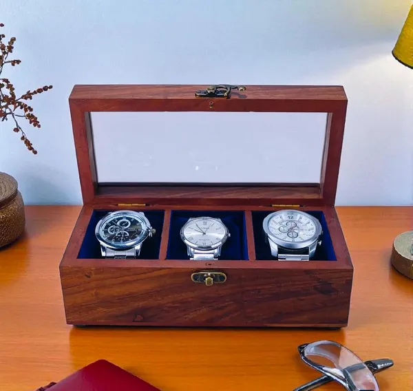 Wooden_Watch_Display_Box