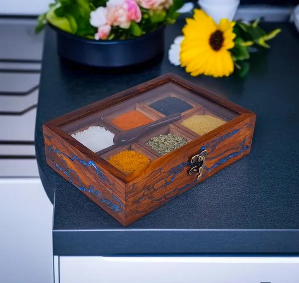 Wooden_Spice_Box_With_Glass_Lid