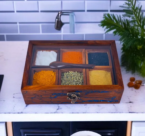 Wooden_Spice_Box_With_Glass_Lid