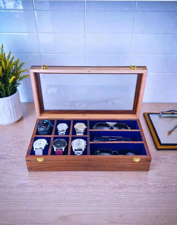 Wooden_Watch_Display_Box_With_Glass_Lid