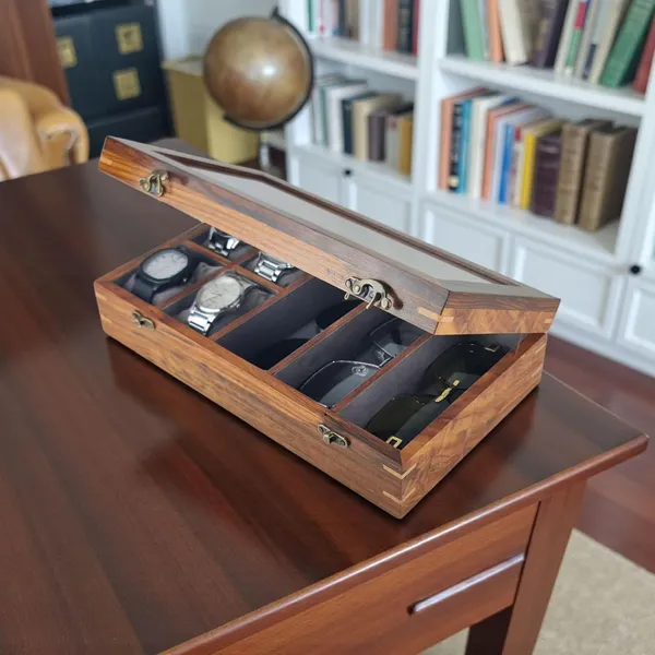 Wooden_Watch_Display_Box_With_Glass_Top