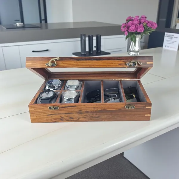 Wooden_Watch_Display_Box_With_Glass_Top