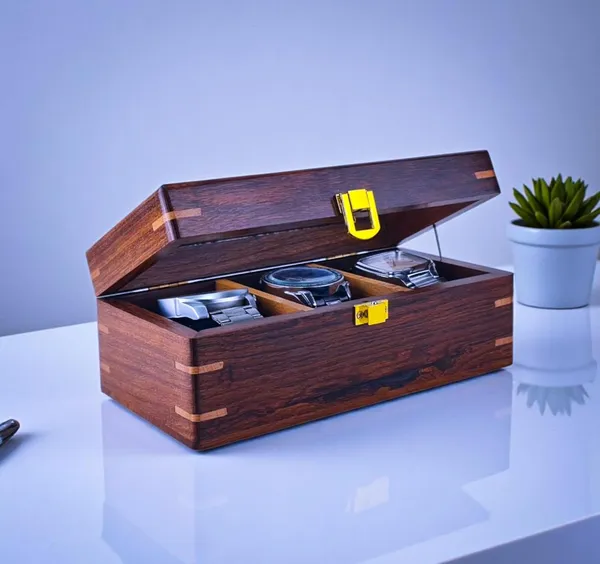 Wooden_Watch_Display_Box