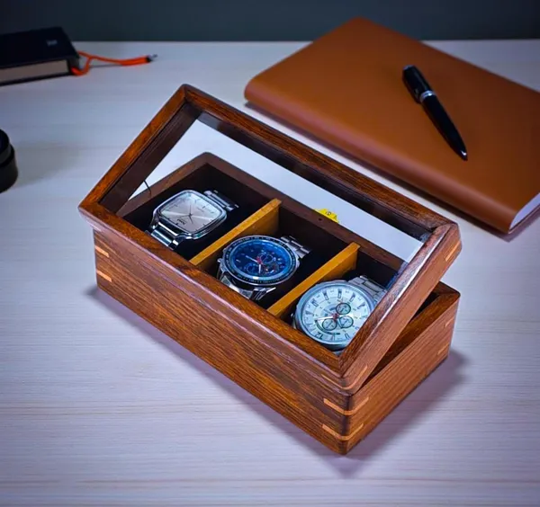 Wooden_Watch_Display_Box
