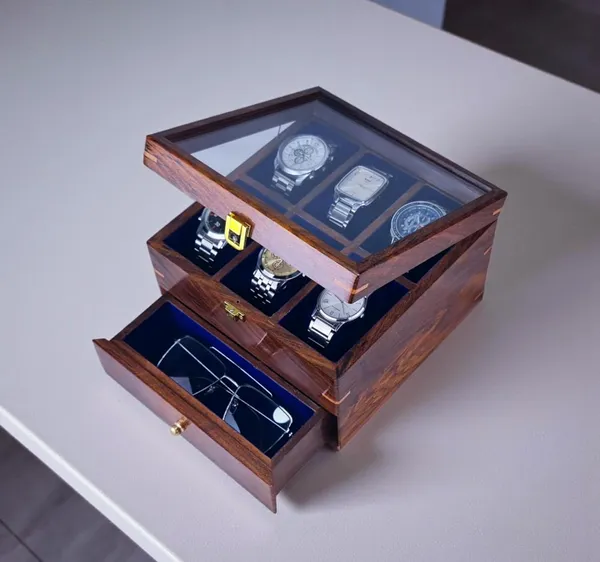 Wooden_Watch_Display_Box_With_Glass_Top