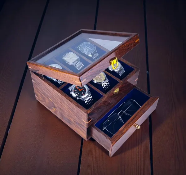 Wooden_Watch_Display_Box_With_Glass_Top