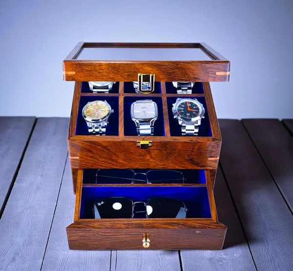 Wooden_Watch_And_Sunglasses_Display_Box_With_Glass_Top