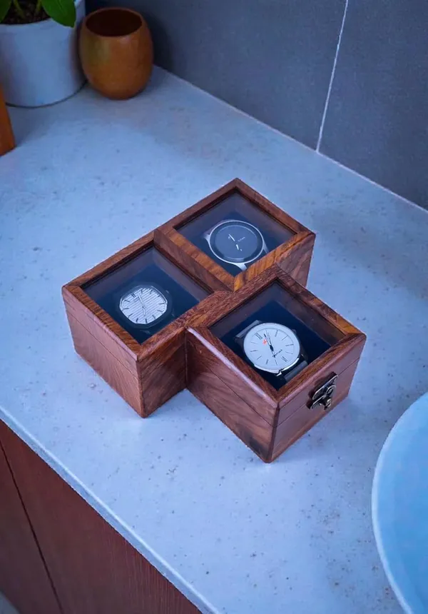 Watch_Display_Box_With_Glass_Top