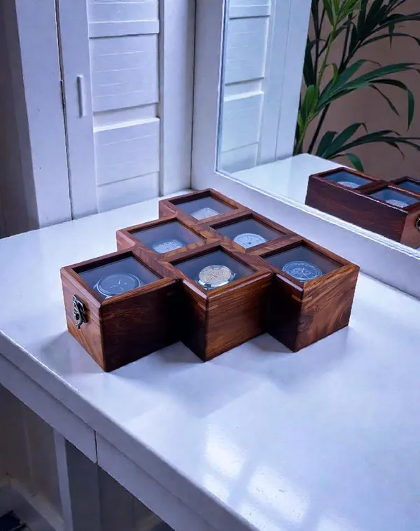 Wooden_Watch_Storage_Box