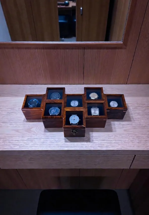 Watch_Display_Box_With_Glass_Window