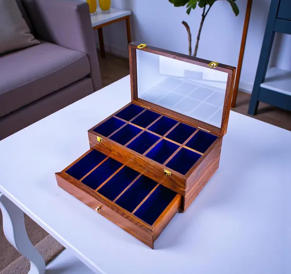 Wooden_Watch_Display_Case