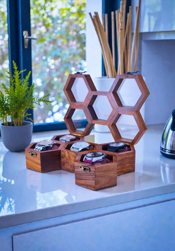 Wooden_Watch_Storage_Box