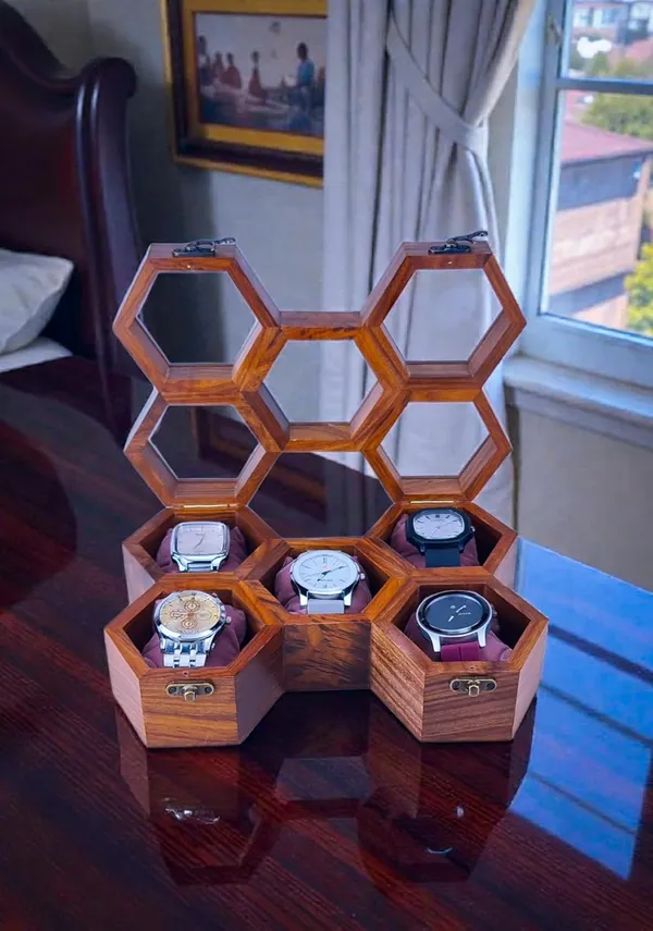Wooden_Watch_Storage_Box