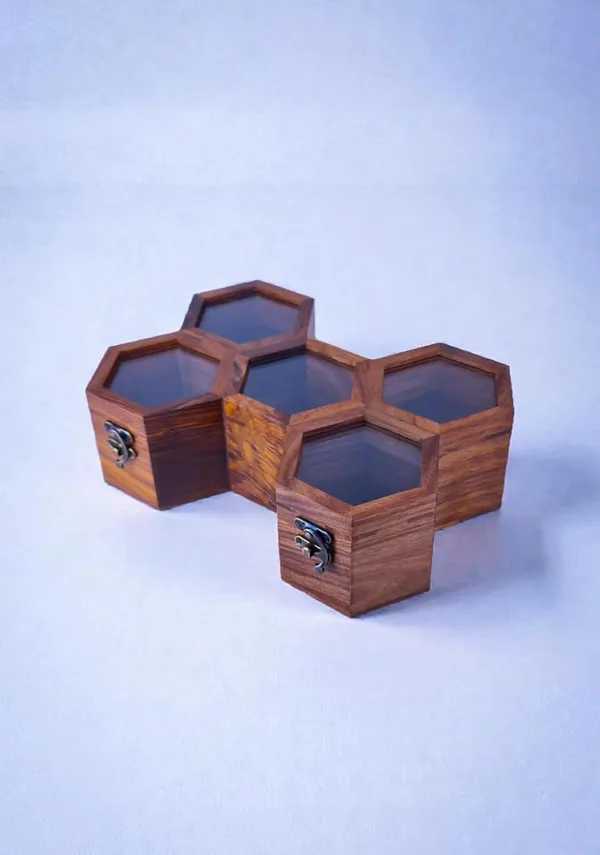 Wooden_Watch_Storage_Box