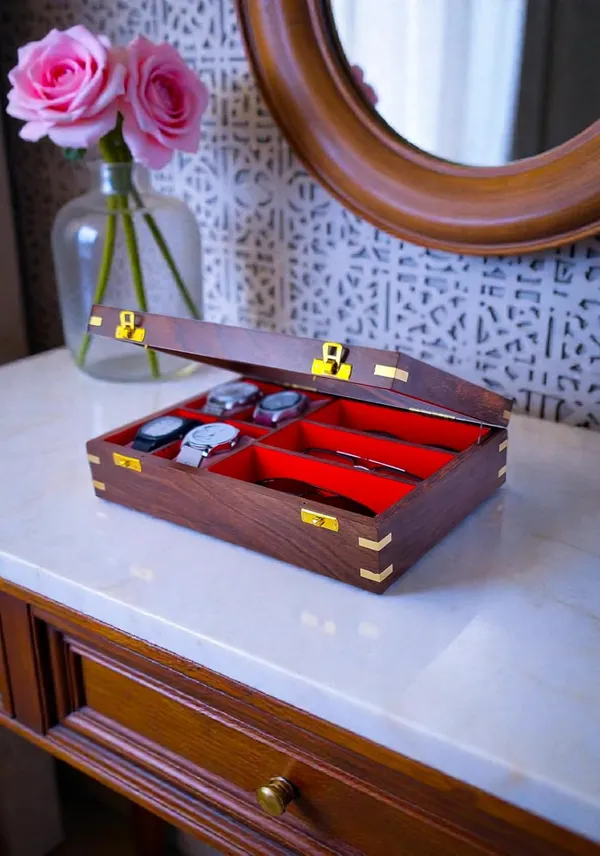 Watch_And_Sunglasses_Organizer_Box