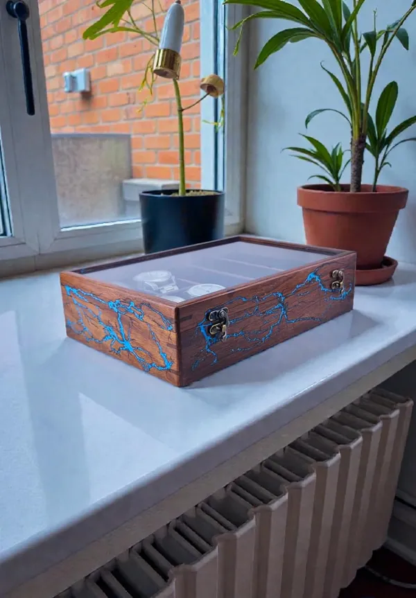Watch_And_Sunglasses_Organizer_Box