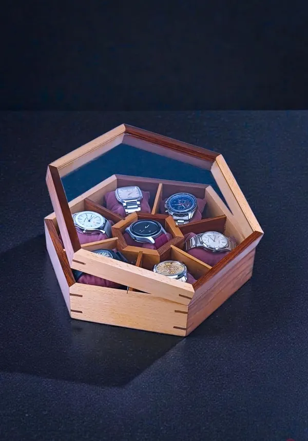 Wooden_Watch_Box_With_Cushioned_Compartments