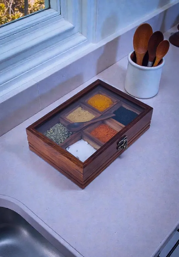 Wooden_Spice_Box_With_Glass_Lid