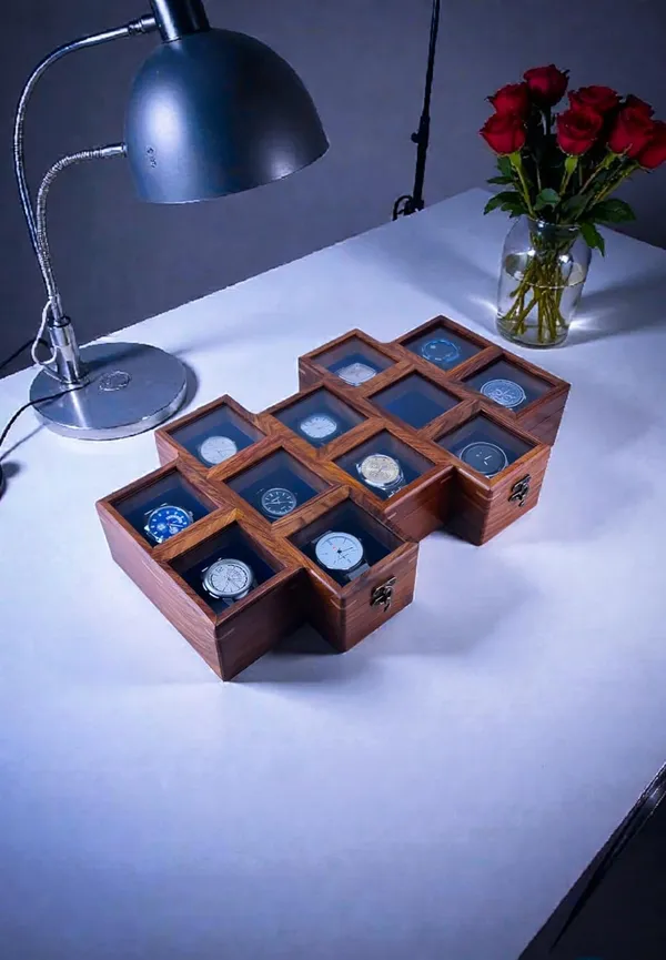 Wooden_Watch_Storage_Box_With_Glass_Lid