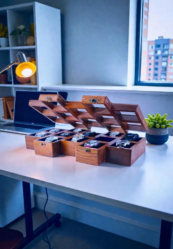 Wooden_Watch_Storage_Box_With_Glass_Lid