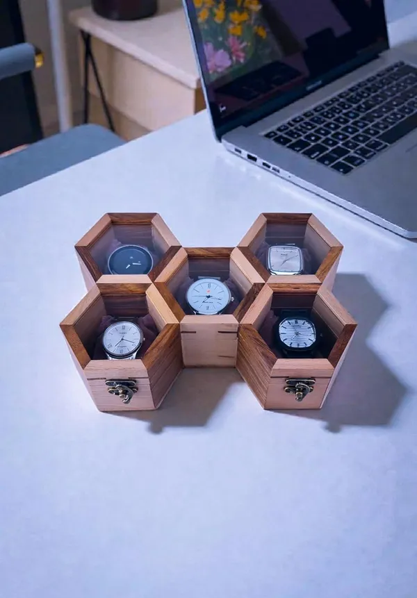 Wooden_Hexagonal_Watch_Storage_Box
