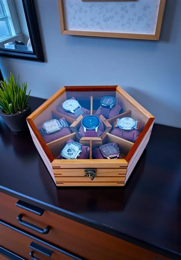 Wooden_Watch_Box_Organizer_With_Glass_Lid